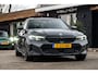 BMW 3-Serie 330e xDrive M-Sport I Panoramadak I Sophisto Grey I Harman Kardon I Adaptive Cruise I Stuurverwarming I HeadUp I Led