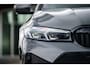 BMW 3-Serie 330e xDrive M-Sport I Panoramadak I Sophisto Grey I Harman Kardon I Adaptive Cruise I Stuurverwarming I HeadUp I Led