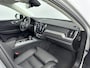 Volvo XC60 2.0 T6 Plug-in hybrid AWD Ultimate Dark | Leer | Panoramadak | Luchtvering | BTW | Memory | Stoel + stuurverwarming | Head-up display |