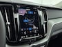 Volvo XC60 2.0 T6 Plug-in hybrid AWD Ultimate Dark | Leer | Panoramadak | Luchtvering | BTW | Memory | Stoel + stuurverwarming | Head-up display |