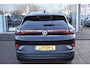 Volkswagen ID.4 77 kWh 286PK Pro Limited Edition | BLACK EDITION | 19 INCH | NAVIGATIE | CAMERA | STOEL + STUURVERW. |