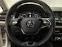 Skoda Kamiq 1.0 TSI 110pk Business Edition Leder Stoelverwarming Navigatie DAB+