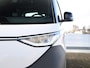 Volkswagen ID. Buzz Cargo Economy Business 210 kW (286 pk) | Grote accu | Maart rijden | Navi via app connect | Camera | PDC | ACC | Trekhaak | DAB+ | Achterklep |