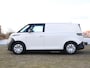 Volkswagen ID. Buzz Cargo Economy Business 210 kW (286 pk) | Grote accu | Maart rijden | Navi via app connect | Camera | PDC | ACC | Trekhaak | DAB+ | Achterklep |