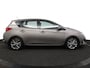 Toyota Auris 1.8 Hybrid Executive | Trekhaak | Navigatie | Half Lederen interieur | Climate Control | Keyless Entry |