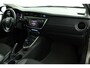 Toyota Auris 1.8 Hybrid Executive | Trekhaak | Navigatie | Half Lederen interieur | Climate Control | Keyless Entry |