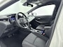 Toyota Corolla 1.8 Hybrid Style | Stoelverwarming | Parkeercamera | Apple Carplay / Android Auto | Parkeersensoren Achter |