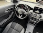 Mercedes-Benz CLA 180 Business Solution Plus Upgrade Edition | 1E EIGENAAR | 12MND GARANTIE | AUTOMAAT | LED | AIRCO | NAVI | CRUISE | LMV | STOELVERWARMING |