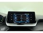 Peugeot e-208 EV Allure 50 kWh 3-Fasen l Camera l PDC l Keyless l Navigatie l Bluetooth l Apple Carplay/Android Auto l DAB l LED l Lichtmetalen velgen