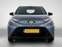 Toyota Aygo X 1.0 VVT-i MT Play | Airco | Parkeercamera | Cruise Control | Apple Carplay / Android Auto |