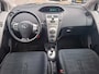 Toyota Yaris 1.3 VVTi Sol automaat 1e eig nieuwe APK