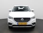 MG MG ZS EV Luxury 45 kWh | Automaat | Panoramadak | Leder | Navigatie | Airco | Achteruitrijcamera | Apple Carplay / Android Auto | Stoelverwarming | Lichtmetalen Velgen |