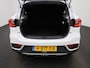 MG MG ZS EV Luxury 45 kWh | Automaat | Panoramadak | Leder | Navigatie | Airco | Achteruitrijcamera | Apple Carplay / Android Auto | Stoelverwarming | Lichtmetalen Velgen |