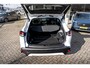 Toyota Corolla Cross 2.0 Full Hybrid Dynamic Automaat | Panoramadak | All Season banden | Adaptieve cruisecontrol | Stuurverwarming | Stoelverwarming | Achteruitrijcamera