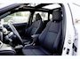 Toyota Corolla Cross 2.0 Full Hybrid Dynamic Automaat | Panoramadak | All Season banden | Adaptieve cruisecontrol | Stuur/stoelverwarming | camera