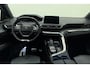 Peugeot 3008 1.6 HYbrid4 300 Première Pack Avantage Design Lederen Stoelen l Elektrisch + Memory + Massage/Verwarmbaar l Schuif-Kanteldak l Camera l PDC l Trekhaak l Apple Carplay/Android Auto l Elektrische kofferbak l Adaptive Cruise l Climate Control l DAB l Draadloze Telefoonlader l Navi l Bluetooth