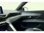 Peugeot 3008 1.6 HYbrid4 300 Première Pack Avantage Design Lederen Stoelen l Elektrisch + Memory + Massage/Verwarmbaar l Schuif-Kanteldak l Camera l PDC l Trekhaak l Apple Carplay/Android Auto l Elektrische kofferbak l Adaptive Cruise l Climate Control l DAB l Draadloze Telefoonlader l Navi l Bluetooth