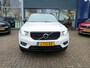Volvo XC40 B4 R-Design |Lederen bekleding| Trekhaak | Schuifdak| Vos Geleverd|