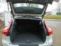 Volvo XC40 B4 R-Design |Lederen bekleding| Trekhaak | Schuifdak| Vos Geleverd|