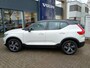 Volvo XC40 B4 R-Design |Lederen bekleding| Trekhaak | Schuifdak| Vos Geleverd|