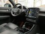 Volvo XC40 B4 R-Design |Lederen bekleding| Trekhaak | Schuifdak| Vos Geleverd|