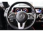 Mercedes-Benz GLB 7-ZITS 200 163PK BUSINESS SOLUTION LUXURY AUTOMAAT / NAVI / LEDER / CLIMA / FULL-LED / PDC / 19" LMV / PANO. DAK / MULTIBEAM / ORG. NL. !