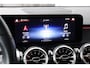 Mercedes-Benz GLB 7-ZITS 200 163PK BUSINESS SOLUTION LUXURY AUTOMAAT / NAVI / LEDER / CLIMA / FULL-LED / PDC / 19" LMV / PANO. DAK / MULTIBEAM / ORG. NL. !