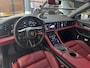 Porsche Taycan Cross Turismo Turbo S 93 kWh / Panoramadak / 360Camera / Head-up / Passenger Display / Luchtvering / 21'' / Bose / Keyless / Sportdesign+Chrono / Stoelventilatie+Verwarming / Stuurverwarming / Dodehoek / DAB / ACC