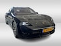 Porsche Taycan Cross Turismo Turbo S 93 kWh / Panoramadak / 360Camera / Head-up / Passenger Display / Luchtvering / 21'' / Bose / Keyless / Sportdesign+Chrono / Stoelventilatie+Verwarming / Stuurverwarming / Dodehoek / DAB / ACC