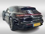 Porsche Taycan Cross Turismo Turbo S 93 kWh / Panoramadak / 360Camera / Head-up / Passenger Display / Luchtvering / 21'' / Bose / Keyless / Sportdesign+Chrono / Stoelventilatie+Verwarming / Stuurverwarming / Dodehoek / DAB / ACC