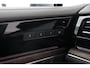 Volkswagen Touareg 3.0 TSi eHybrid 4MOTION Elegance | Luchtvering | Trekhaak | Panoramadak | Head-Up | 360 Camera | Ventilatie | Stoel+Stuurverwarming