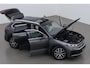 Volkswagen Touareg 3.0 TSi eHybrid 4MOTION Elegance | Luchtvering | Trekhaak | Panoramadak | Head-Up | 360 Camera | Ventilatie | Stoel+Stuurverwarming