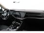 Volkswagen Touareg 3.0 TSi eHybrid 4MOTION Elegance | Luchtvering | Trekhaak | Panoramadak | Head-Up | 360 Camera | Ventilatie | Stoel+Stuurverwarming