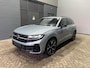 Volkswagen Touareg 3.0 TSi eHybrid 4MOTION R Edition | Luchtvering | Trekhaak | Panoramadak | Head-Up | Massage+Ventilatie | 22 Inch