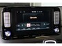 Hyundai Kona Electric EV Premium 64 kWh | Leder | Stoel en stuur verwarming | Stoel ventilatie | | Achteruitrijcamera | Airco (automatisch) | Apple Carplay/Android Auto|telefoonintegratie premium