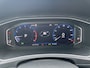 Volkswagen T-Roc 1.5 TSI R-Line / AUTOMAAT/ PANO/ 2X R-LINE/ TREKHAAK/ CLIMA/ DIGITAL DASH/ NAVI/ APP-CONNECT/ STOELVERWARMING