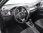 Suzuki Vitara 1.5 Hybrid Style | Trekhaak | Schuif/Kanteldak/Panoramadak | Navigatie | Camera | DAB | Apple CarPlay/Android Auto | Climate Control | Stoelverwarming | Cruise Control |