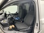 Ford E-Transit Cust. 320 L2H1 Trend 65 kWh 136pk | Navigatie | Adaptieve Cruise Controle | Stoel/Stoel configuratie
