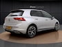Volkswagen Golf 1.5 TSI 130 PK Style | Pano Dak | ERGO Stoel | Side Assist | 18" | Head-Up Display |