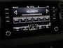 Skoda Karoq 1.5 TSI Sportline | Trekhaak | Stoelverwarming | Virtual Cockpit | Stuurverwarming | Carplay | Sportstoelen | Camera | Navigatie | Cruise control | Parkeerhulp