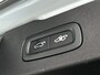 Volvo V60 T6 Plug-in hybrid AWD Plus Dark | Panoramadak | 360° camera | Harman Kardon | Stoel- en Stuurverwarming | Trekhaak
