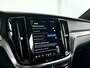 Volvo V60 T6 Plug-in hybrid AWD Plus Dark | Panoramadak | 360° camera | Harman Kardon | Stoel- en Stuurverwarming | Trekhaak