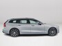 Volvo V60 T6 Plug-in hybrid AWD Plus Dark | Panoramadak | 360° camera | Harman Kardon | Stoel- en Stuurverwarming | Trekhaak