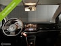 Volkswagen Up! 1.0 take up! BlueMotion - Dealer onderhouden - Elektrische ramen -