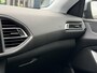 Peugeot 308 Active 1.6 THP 125PK Navigatie, Trekhaak, Bluetooth, Parkeersensoren Achter