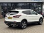 Nissan Qashqai 1.3 DIG-T Business Edition Panoramadak/Climate-control/Cruise/Trekhaak/Stoelverwarming/360 camera