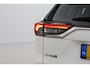 Toyota RAV4 2.5 Plug-in Hybrid AWD Style | Trekhaak | Apple Carplay / Android Auto | Stoel-/stuurverwarming | Adaptive Cruise | Keyless | Parkeersensoren voor/achter | Camera | Full LED | 18 inch