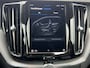 Volvo XC60 2.0 T6 Plug-in hybrid 350 pk AWD Plus Dark Long Range Panoramadak Standkachel Elek Comfortstoelen Navigatie Harman Kardon Leder Stoelverwarming v+a Camera Carplay 20 Inch Velgen Extra Getint Glas Bright Dusk Metallic 1e Eigenaar