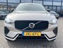 Volvo XC60 2.0 T6 Plug-in hybrid 350 pk AWD Plus Dark Long Range Panoramadak Standkachel Elek Comfortstoelen Navigatie Harman Kardon Leder Stoelverwarming v+a Camera Carplay 20 Inch Velgen Extra Getint Glas Bright Dusk Metallic 1e Eigenaar