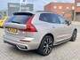Volvo XC60 2.0 T6 Plug-in hybrid 350 pk AWD Plus Dark Long Range Panoramadak Standkachel Elek Comfortstoelen Navigatie Harman Kardon Leder Stoelverwarming v+a Camera Carplay 20 Inch Velgen Extra Getint Glas Bright Dusk Metallic 1e Eigenaar